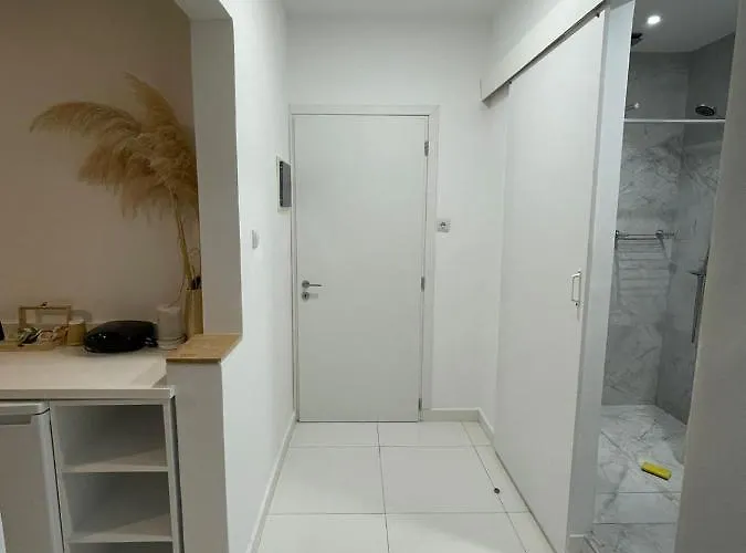 Jz E'bella Gæstehus Rhodes City