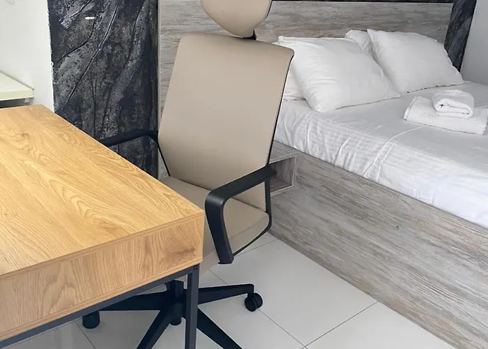 Jz E'bella Gæstehus 3*